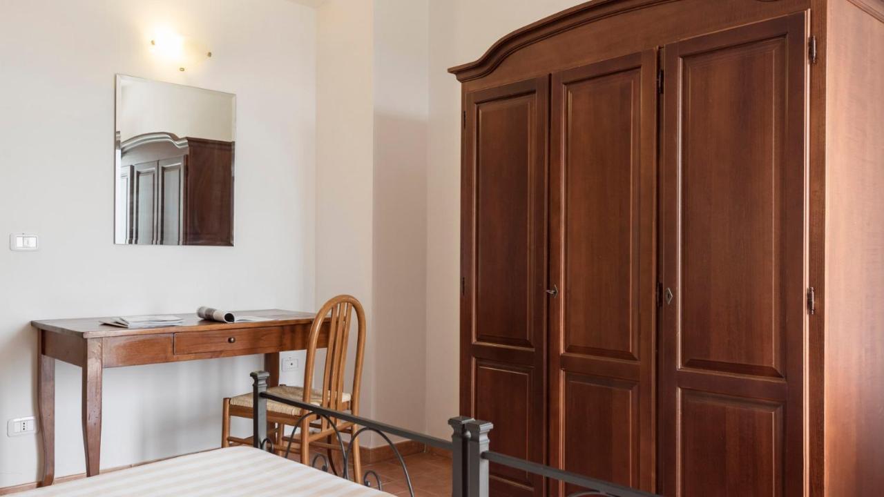 Hotel Antico Casale Di