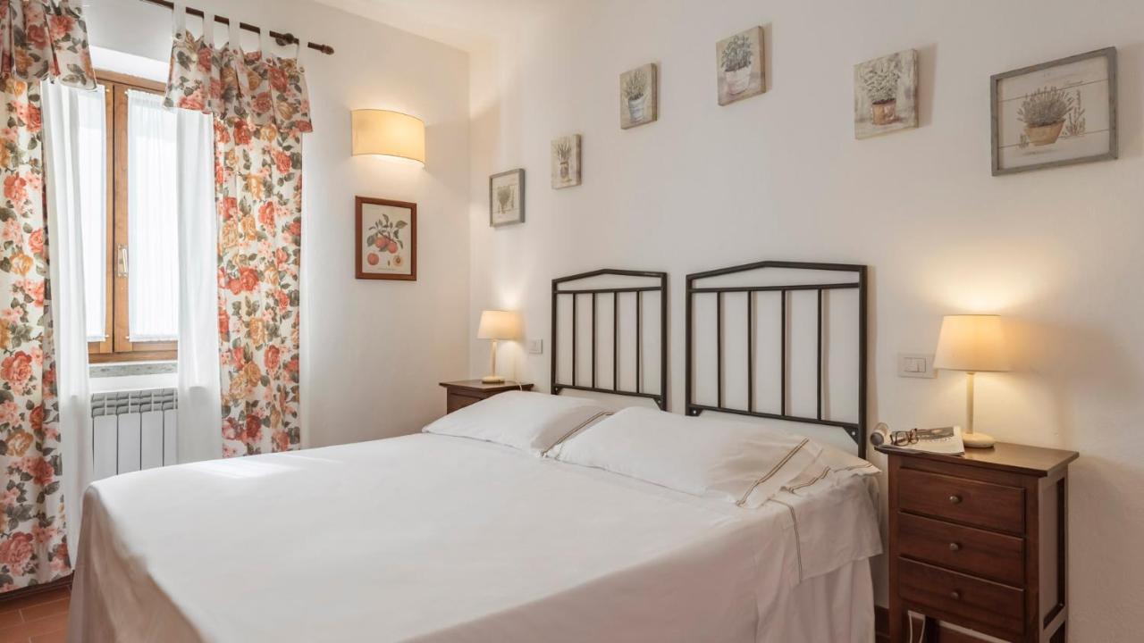 Antico Casale Di 4*