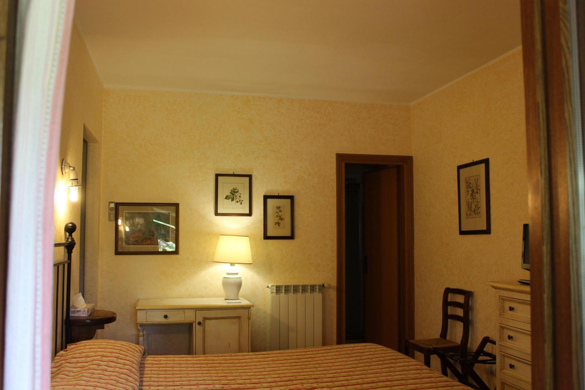 Hotel Antico Casale Di